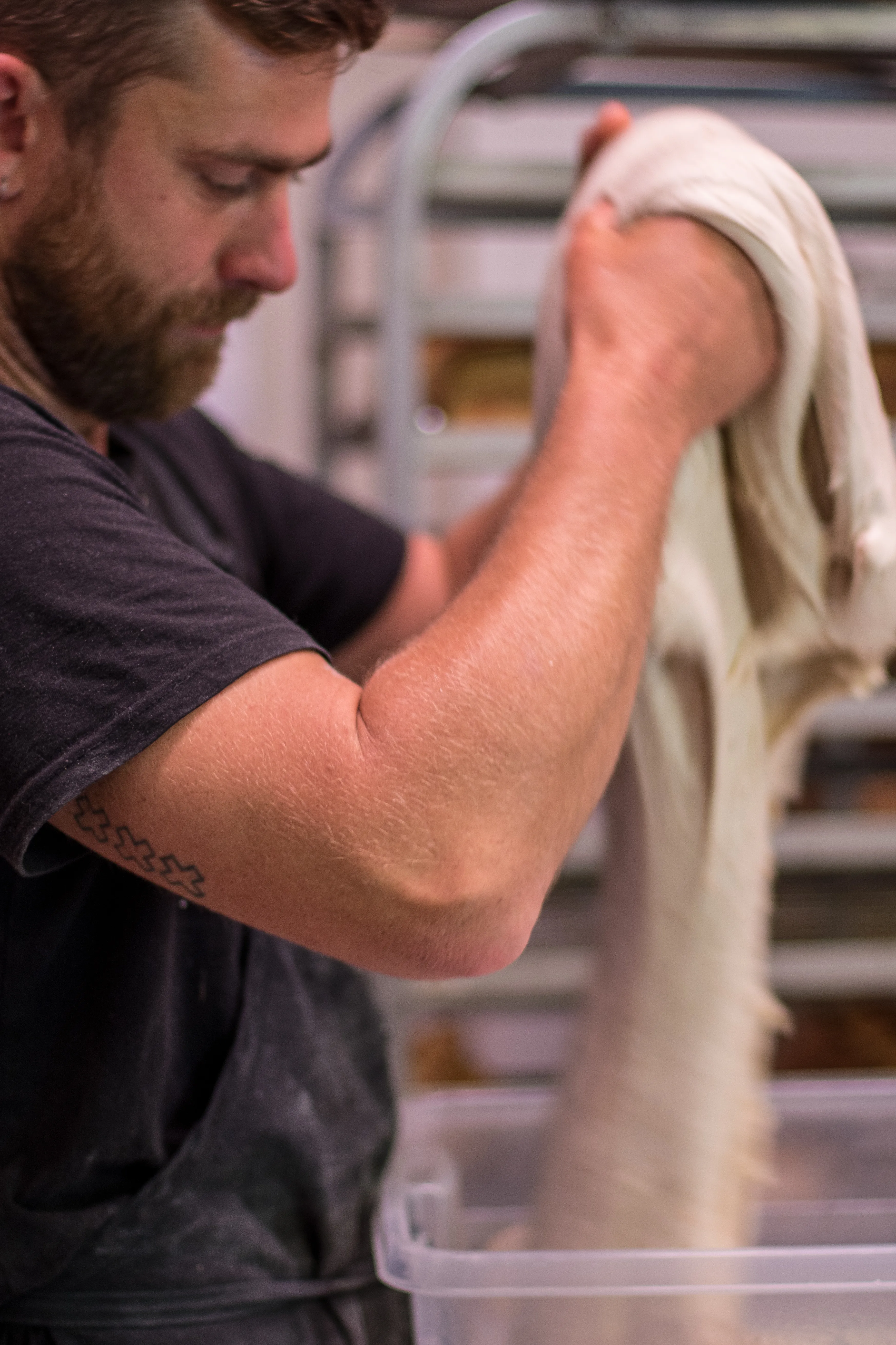 Baker Folding dough